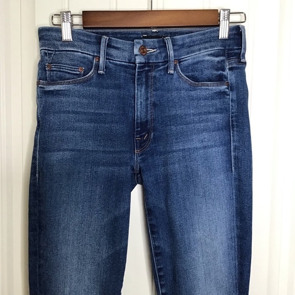 MOTHER Jeans The Looker Ankle Fray in Satisfaction Guaranteed Size 26. - Picture 3 of 12